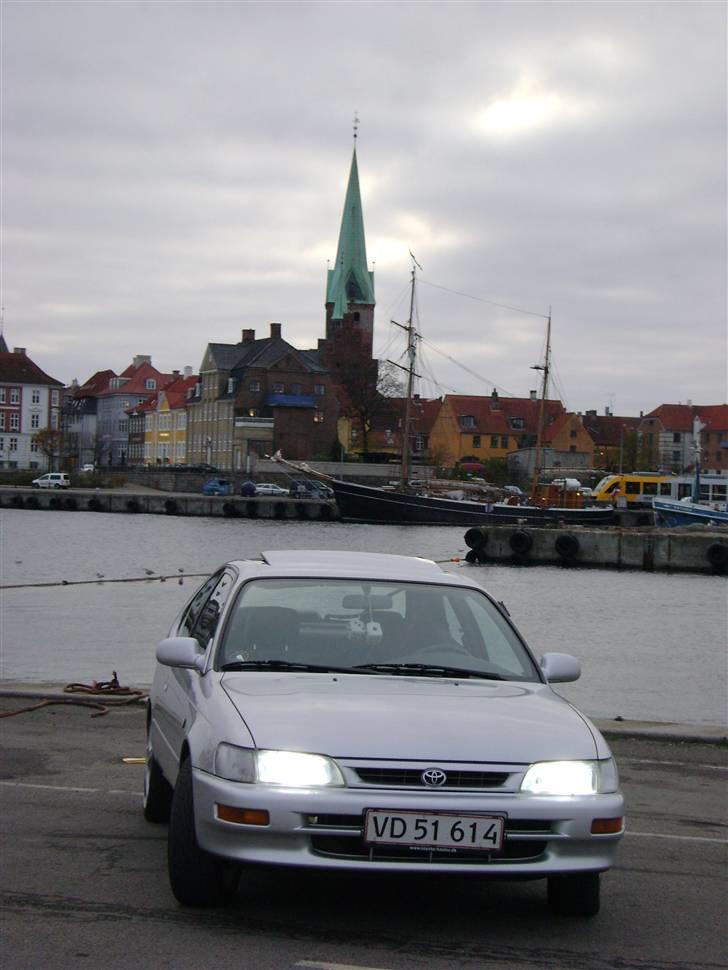 Toyota Corolla e10 billede 8