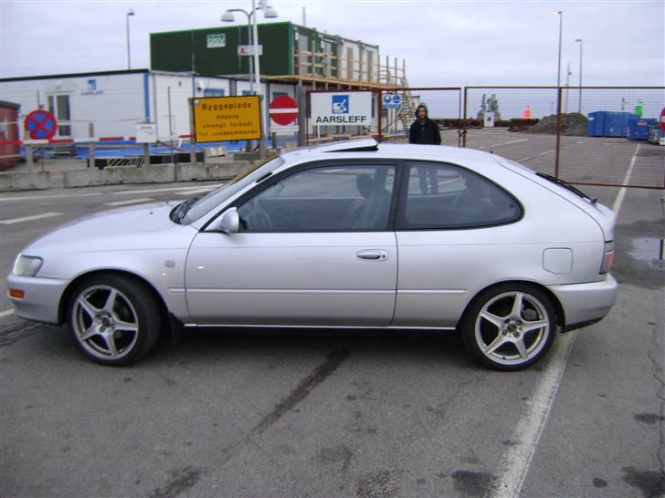 Toyota Corolla e10 billede 13