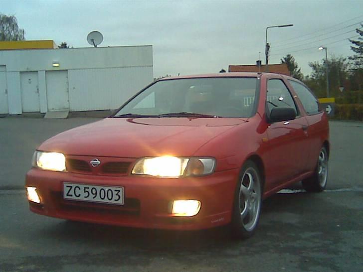 Nissan Almera billede 4