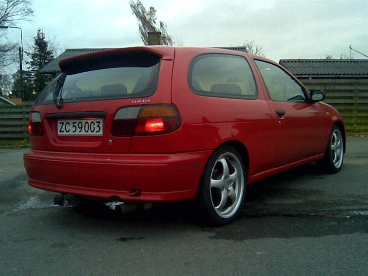 Nissan Almera billede 13