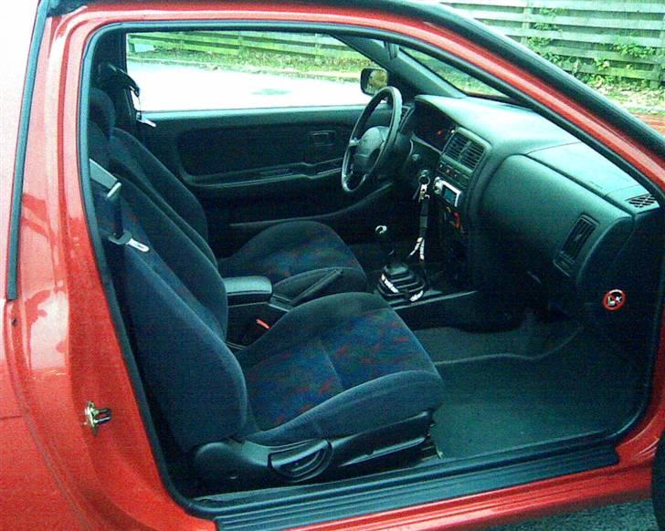 Nissan Almera billede 15