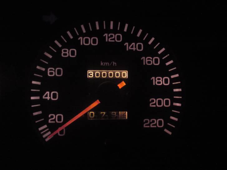 Toyota svaneprinssen >Solgt< :( - 300.000 km.. Betyder ingen ting. Det er jo kvalitet ;) billede 11