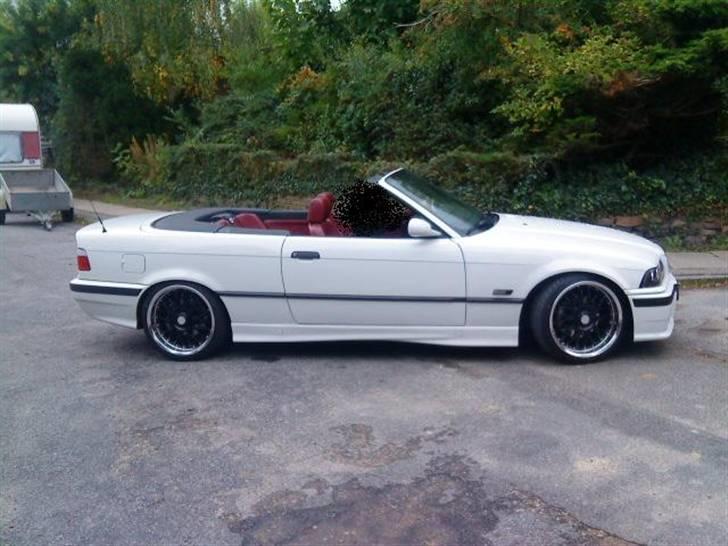 BMW 325IA Cabriolet billede 8