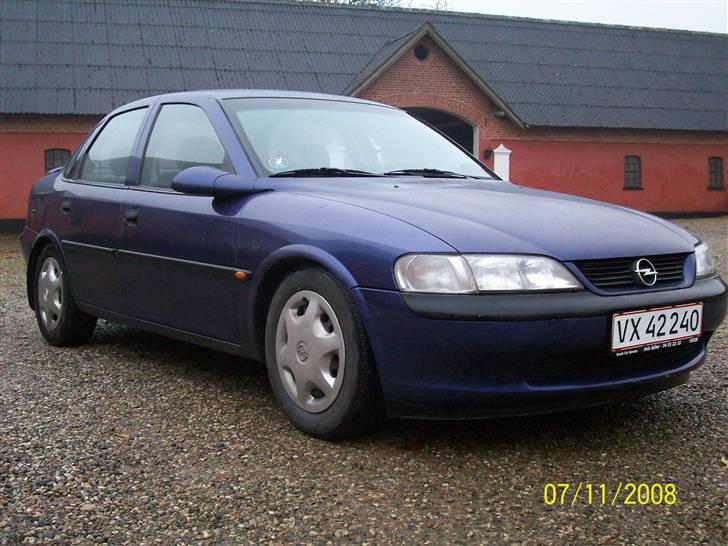 Opel Vectra B billede 1