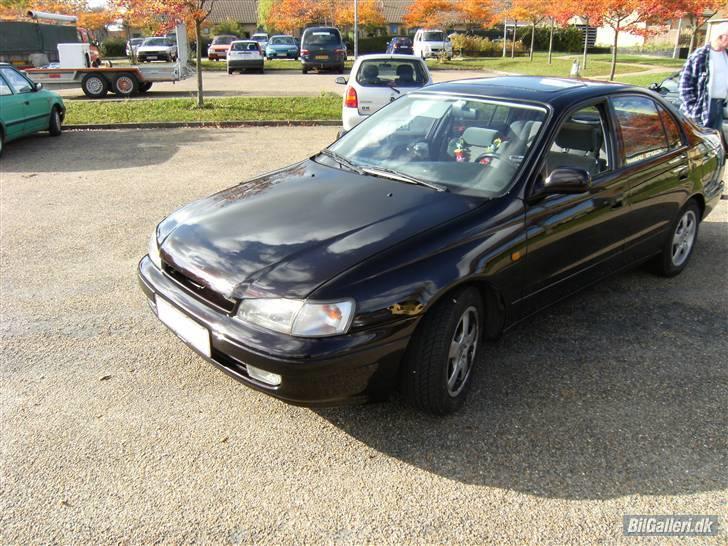 Toyota Carina Totalskadet :( billede 6
