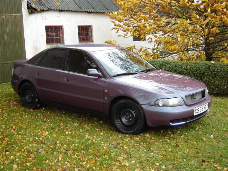 Audi A4 1,6 Solgt billede 3