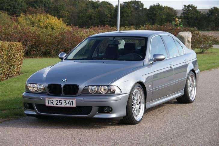 BMW e39 520i billede 1