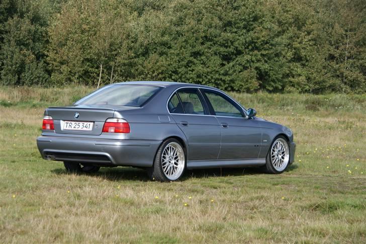 BMW e39 520i billede 4