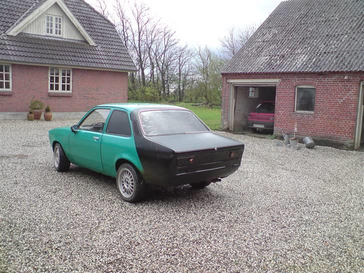 Opel kadett c  SOLGT billede 2