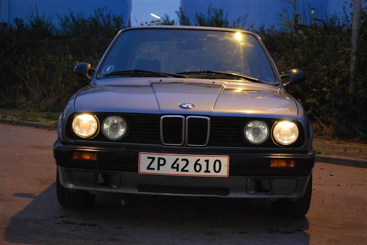 BMW E30 320i Solgt. billede 4