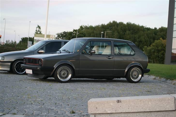 VW "Solgt" Golf 1 billede 7