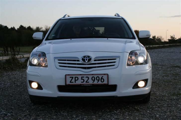 Toyota Avensis Sol Plus Special billede 2