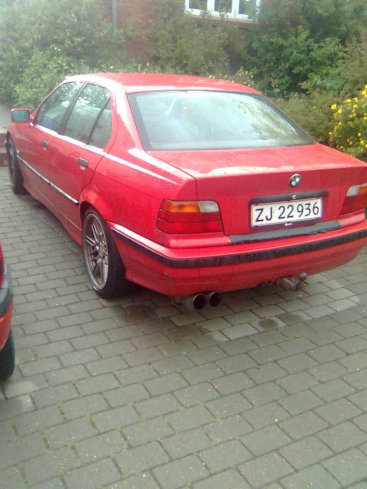 BMW 325I Old Edision (Byttet) billede 6
