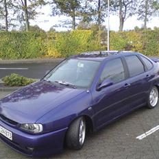 Seat CORDOBA (solgt)