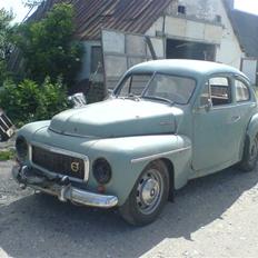 Volvo Pv 444  b16