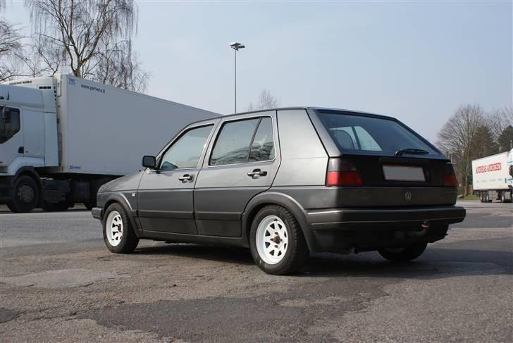 VW Golf 2 (solgt) billede 14