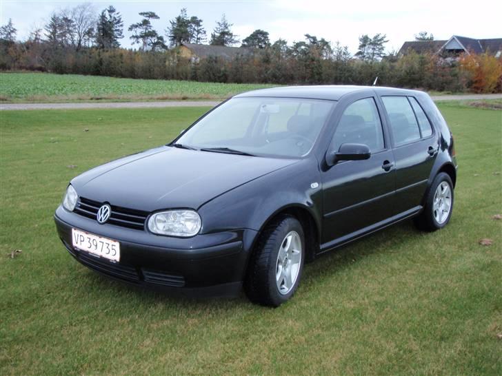 VW Golf IV 1.9TDI PD (SOLGT) billede 1