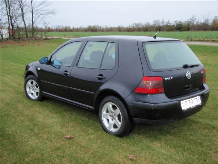 VW Golf IV 1.9TDI PD (SOLGT) billede 4