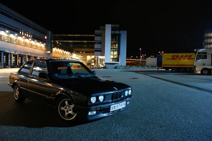 BMW e30 325i *SOLGT* billede 4