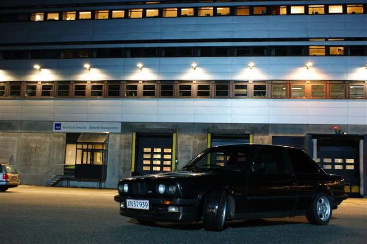 BMW e30 325i *SOLGT* billede 5