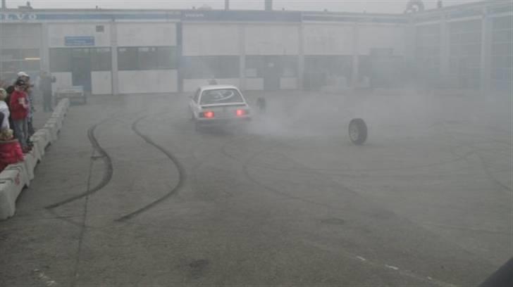 BMW 320I E30      "DØD" billede 17