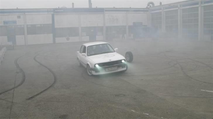 BMW 320I E30      "DØD" billede 18