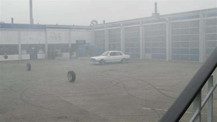 BMW 320I E30      "DØD" billede 19