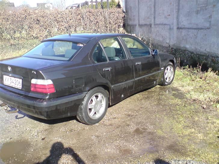 BMW 320i E36  billede 3