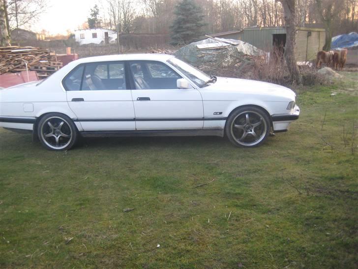 BMW 750 il billede 9