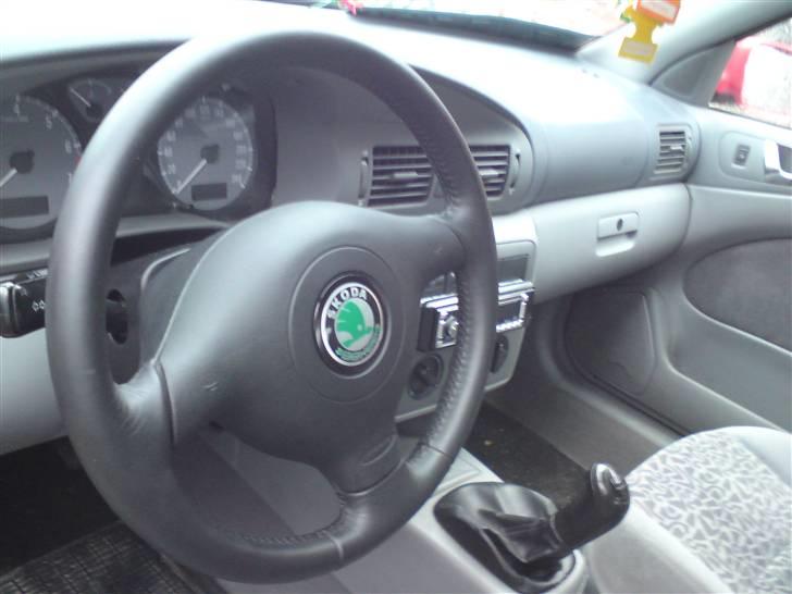 Skoda Octavia - nyt rs læderrat monteret;) det lækkert billede 14