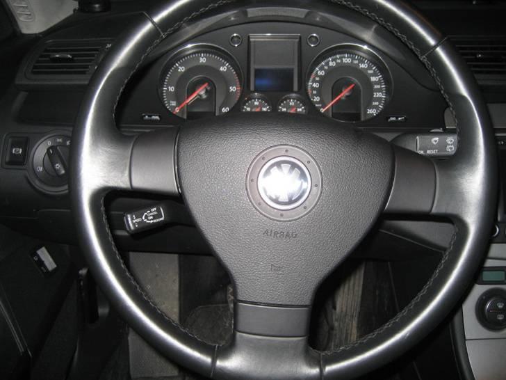 VW passat 2.0 Tdi solgt! billede 3