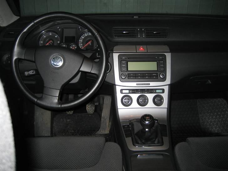 VW passat 2.0 Tdi solgt! billede 4