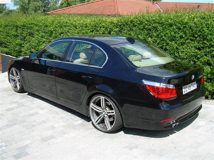 BMW E60  530i  22" SOLGT billede 6