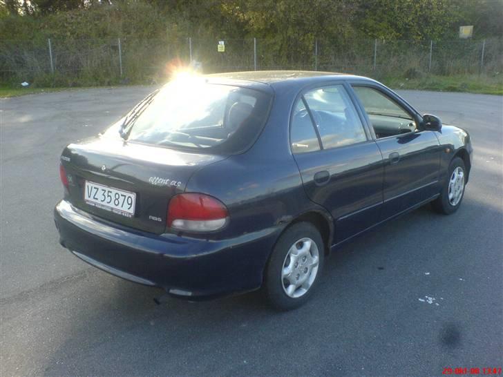 Hyundai Accent SOLGT billede 6