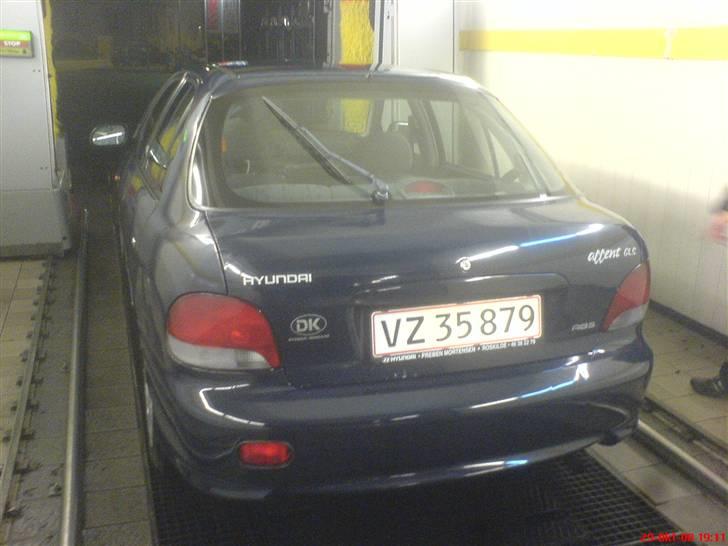 Hyundai Accent SOLGT billede 12