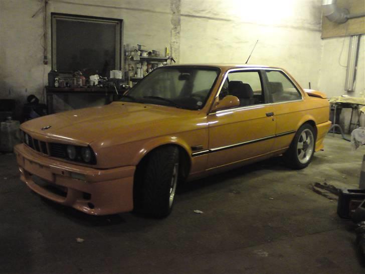 BMW 325i  SOLGT billede 1