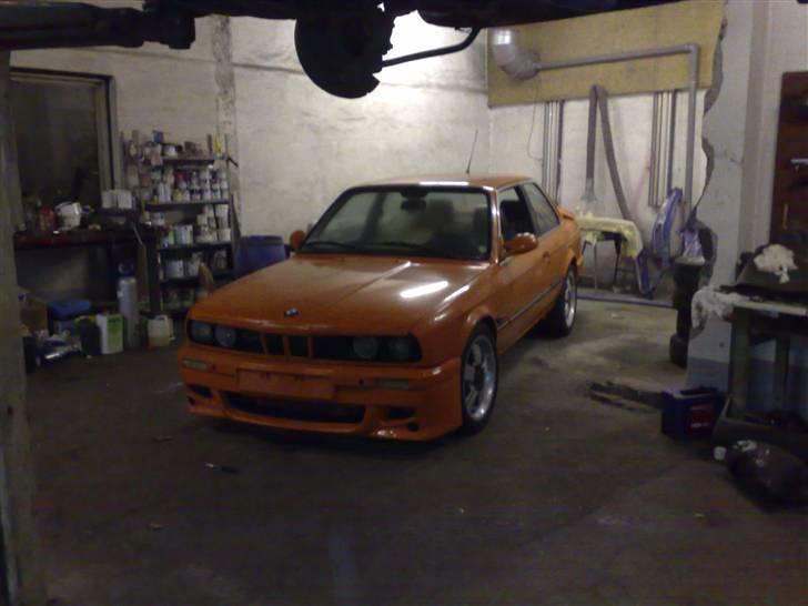 BMW 325i  SOLGT billede 4