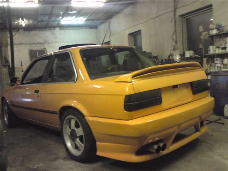 BMW 325i  SOLGT billede 5