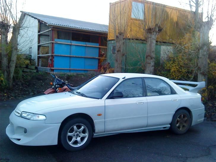 Mazda 626 GE Sedan billede 3