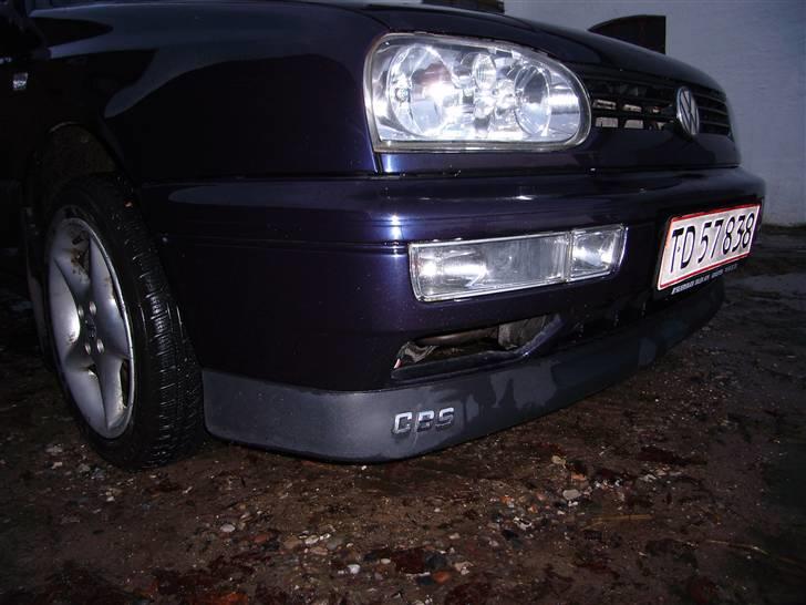 VW Golf 3 - Initialerne i kofangerne i krom bagstaver :) billede 8