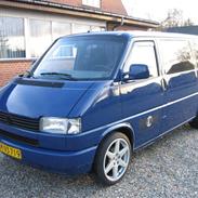 VW Transporter 