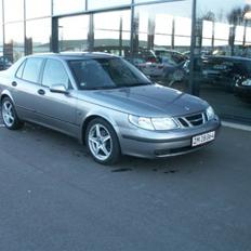 Saab 9-5 turbo (Brændt)