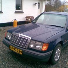 Mercedes Benz W124 Pick up DØD