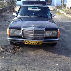 Mercedes Benz 280.te w123