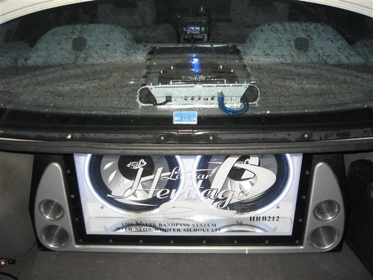 Mazda 626 GE Sedan billede 12