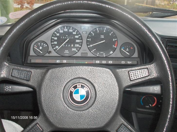 BMW E30     320I Solgt billede 12