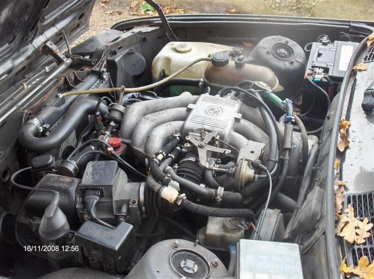 BMW E30     320I Solgt billede 13