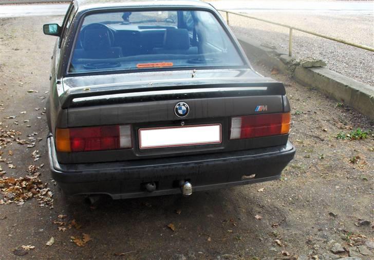 BMW E30     320I Solgt billede 18