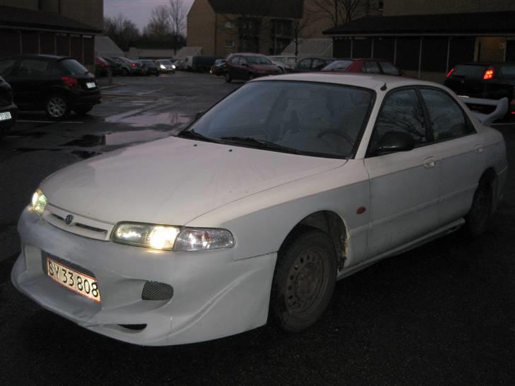 Mazda 626 GE Sedan billede 15