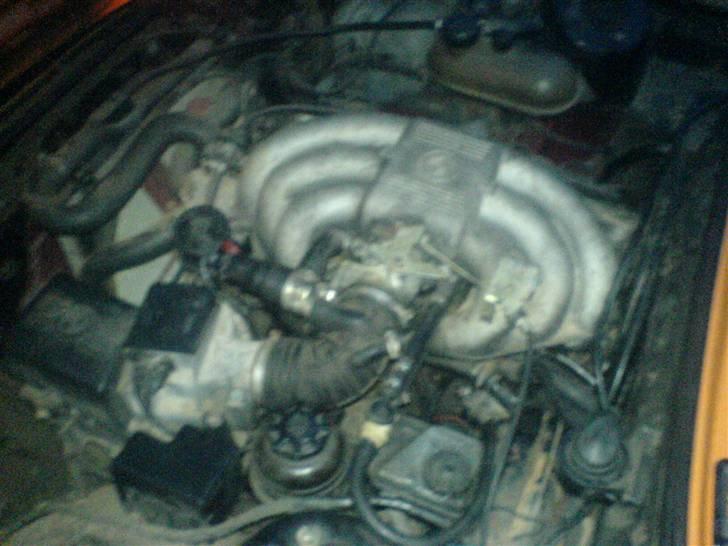 BMW 325i  SOLGT - 2,5L kværn. billede 8